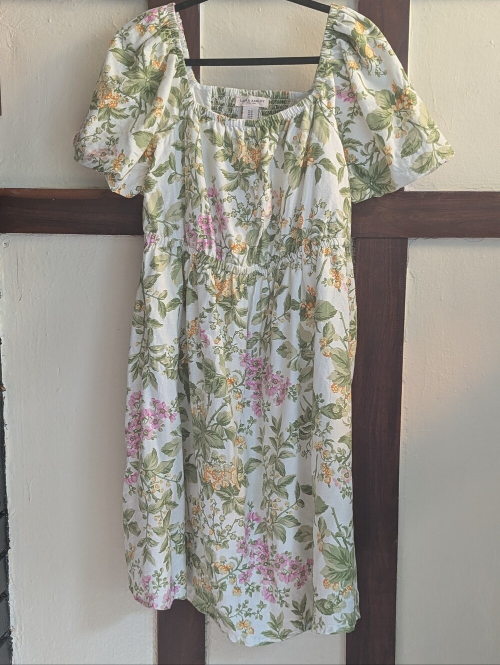 Laura Ashley Floral Puff-Sleeve Dress 1x